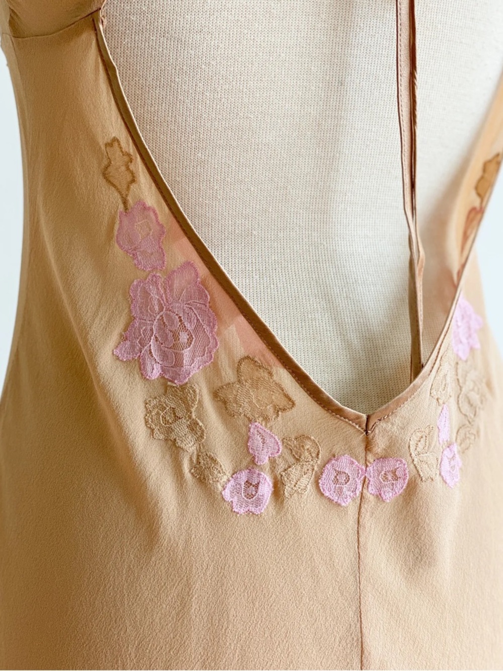 Victoria’s Secret 1990’s Y2K Uptown Girls Brittany Murphy 100% silk slip dress - Picture 7 of 11
